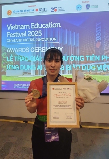 Vinh danh cô giáo Nguyễn Thị Thuỷ - giải nhất tại Vietnam education festival 2025